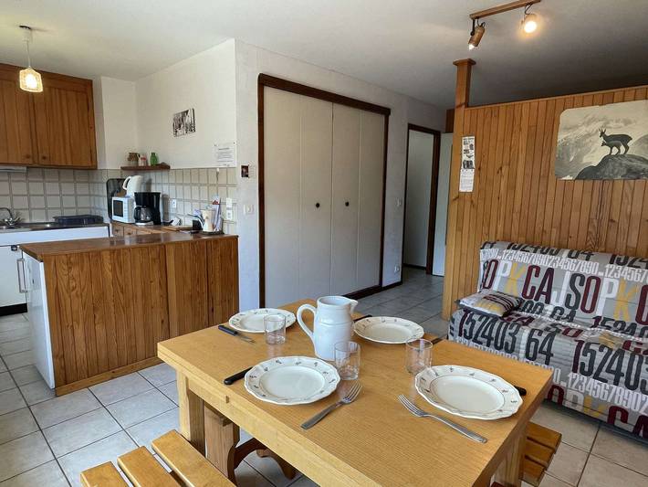 Appartement entier, Charmant studio à Praz-Sur-Arly pour 5 pers. proche ski et lac, parking et casier à ski inclus in Praz-sur-Arly, Pays du Mont-Blanc