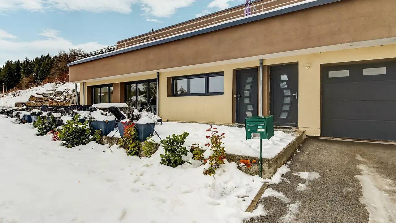 Maison de vacances pour 7 personnes avec terrasse in Chaux, Jura Francais