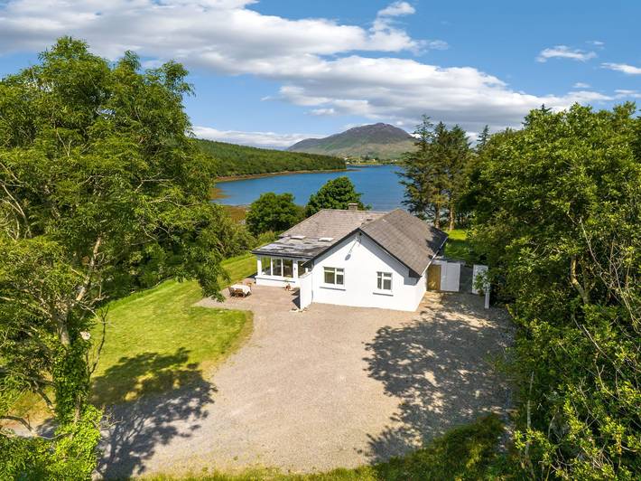 Ferienhaus für 6 Personen, mit Terrasse in County Galway