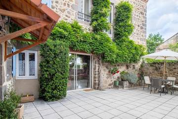 Gîte pour 5 personnes, avec balcon et jardin à Montaigut-le-Blanc