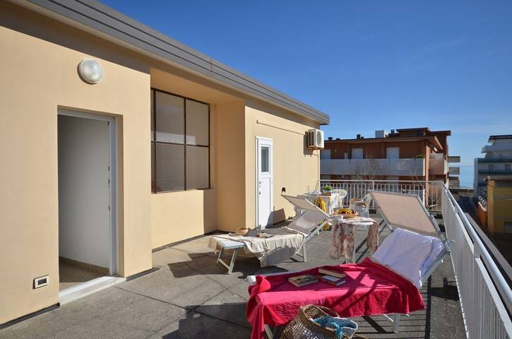 Appartamento intero, Monolocale a pochi passi dalla spiaggia in Ufficio 4/1-ter, Lignano Sabbiadoro