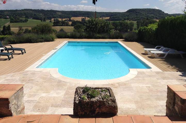 Location de vacances pour 8 personnes, avec jardin et terrasse à Tournon-d'Agenais