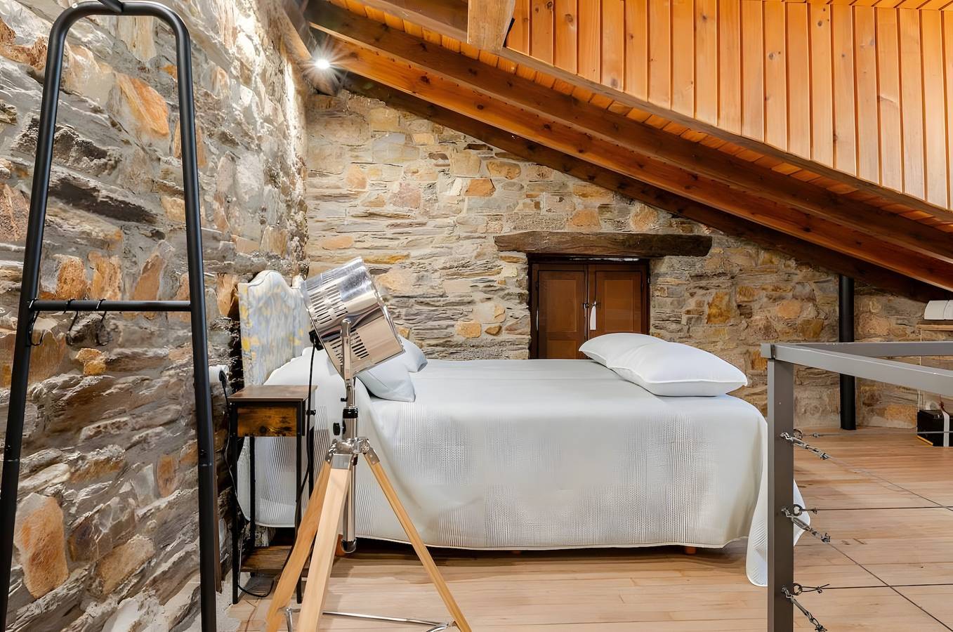 Casa Rural « La Casita del Pajar » à El Bierzo, avec Wi-Fi in Vega de Espinareda, Chaîne Cantabrique