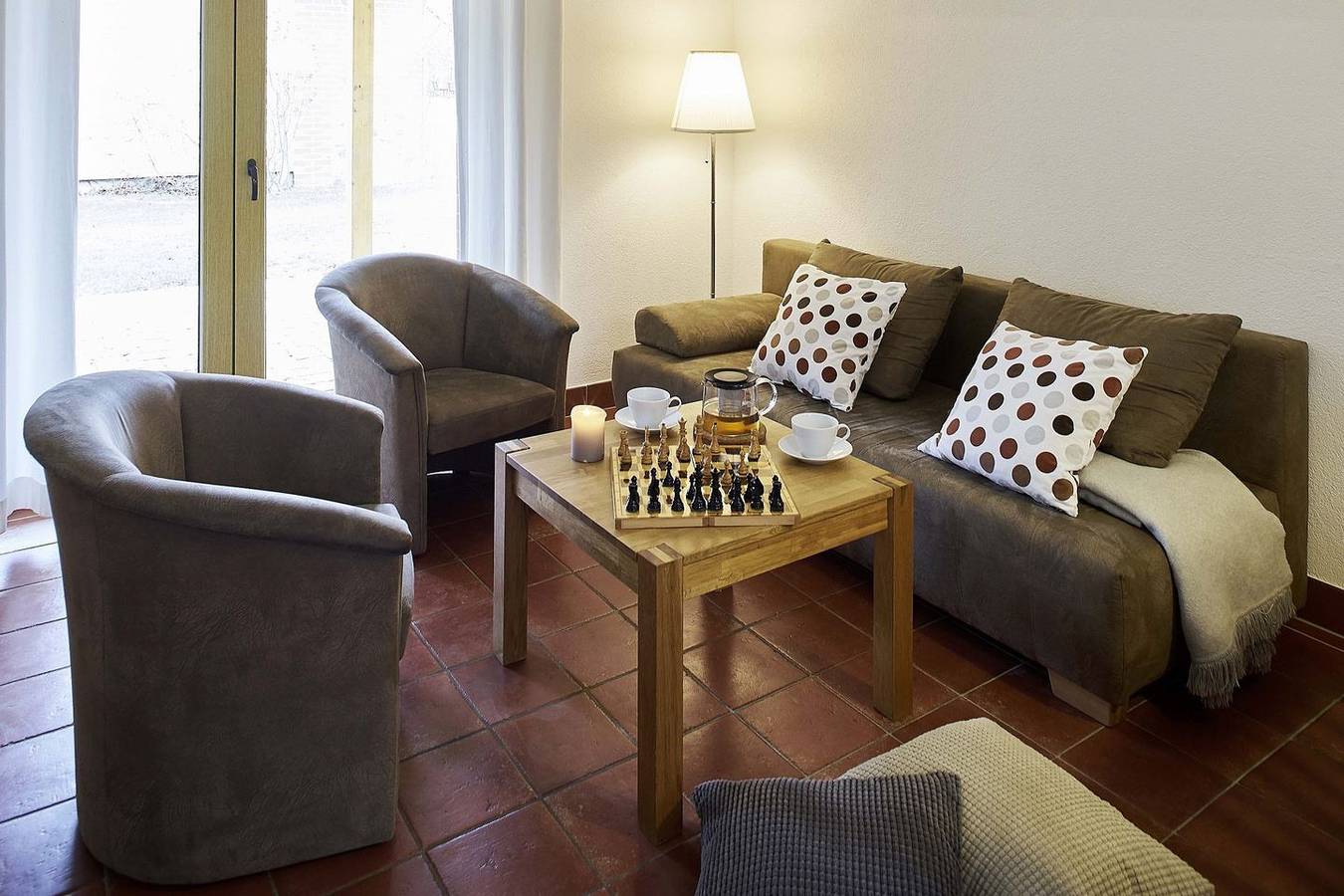 Fliederhaus mit 92 m² auf 2 Ebenen für 6+2 Pers., 3 Schlafzimmer, 3 Bäder in Görzig, Rietz-Neuendorf