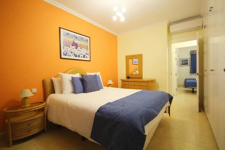 Villa für 8 Personen, mit Whirlpool und Balkon sowie Pool und Garten in Gran Canaria Süd - 4