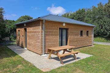 Gîte pour 3 personnes, avec jardin à Ouainville