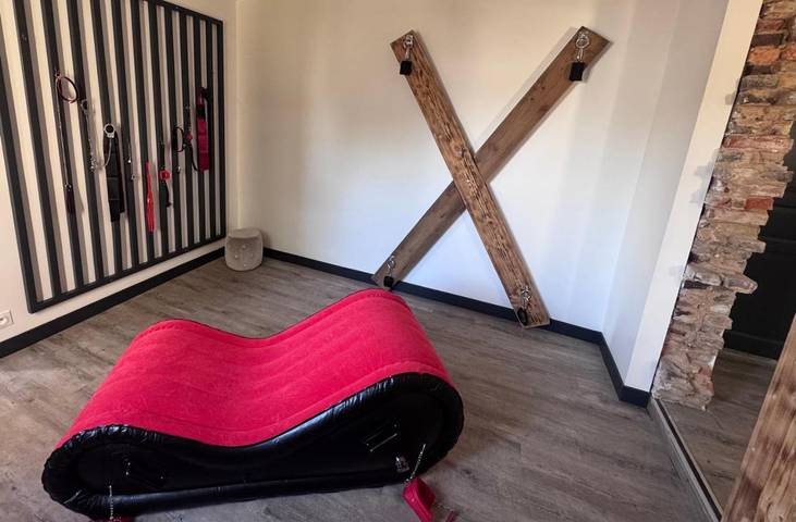 Maison de vacances pour 2 personnes, avec Terrasse ainsi que Jacuzzi et Jardin