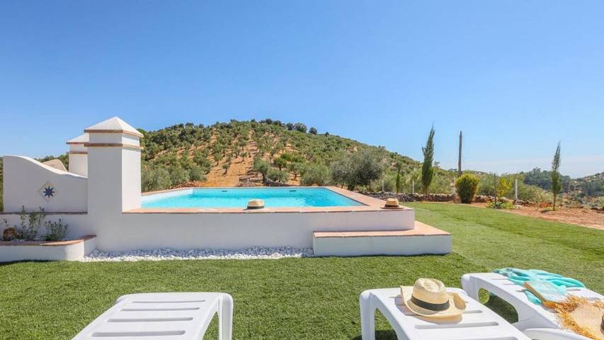 Casa rural para 8 personas, con terraza y piscina en Constantina - 2