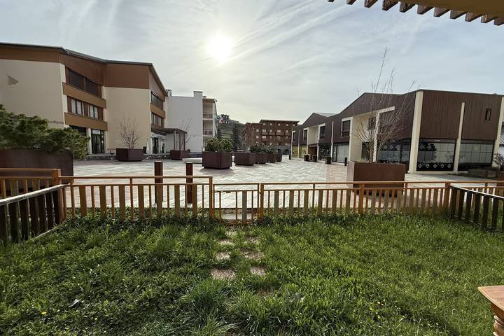 Apartamento entero, Superb 6-person T3 apartment close to the slopes in Péone, Nizza Region
