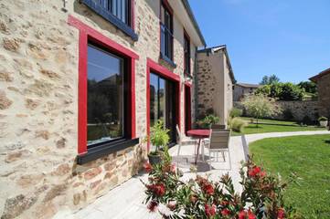 Gîte pour 4 personnes, avec jardin à Panazol
