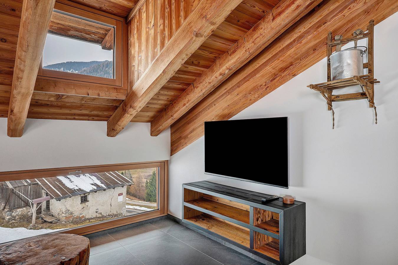 Ganze Wohnung, Apartment „Lòni Lodge Suite Saviana“ – Alpenblick, gemütlich, Balkon in Vermiglio, Adamello-Presanella-Alpen
