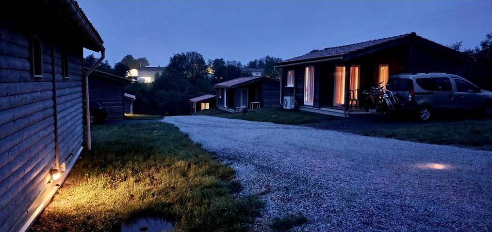 Chalet pour 4 personnes, avec terrasse et vue, animaux acceptés dans le Tarn - 2