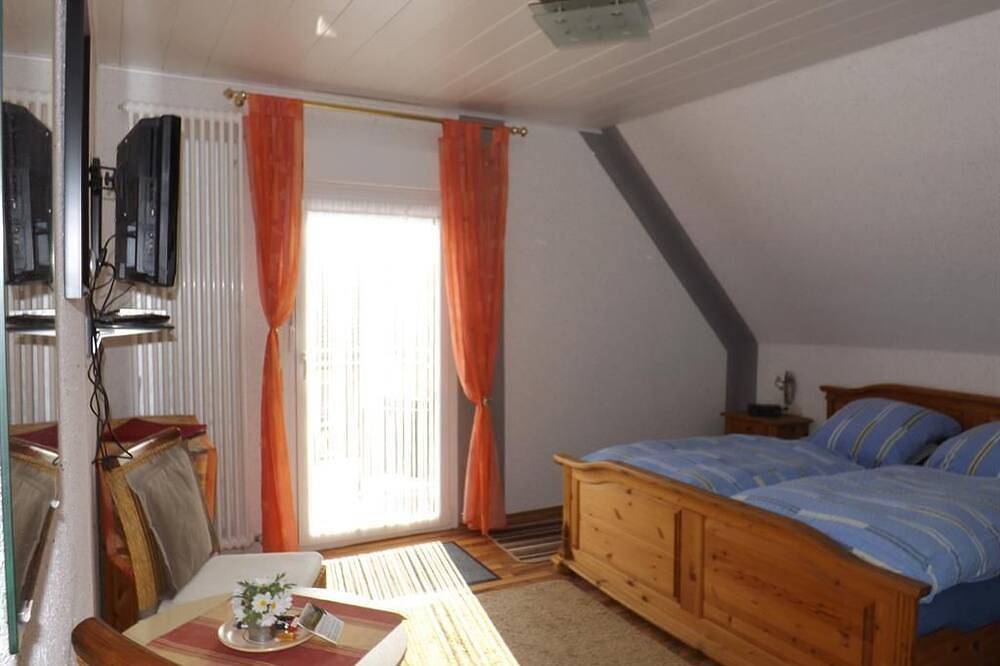 Chambre double douche / Wc / balcon - Winzerhaus Haas-Lenz in Zell Stadt (Mosel), Zell (Mosel)