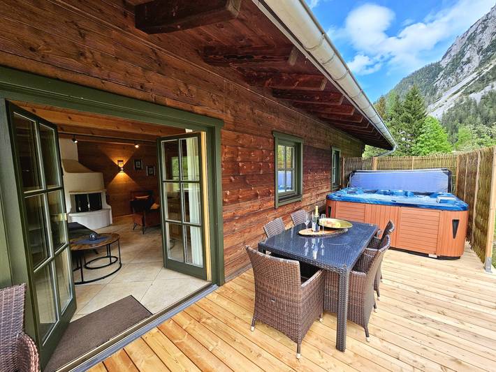 Chalet für 6 Personen, mit Whirlpool und Garten in Ruhpolding