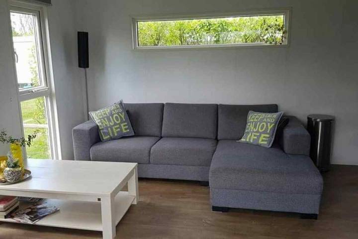 Bungalow für 5 Personen, mit Terrasse und Garten sowie Pool, mit Haustier in Julianadorp - 2