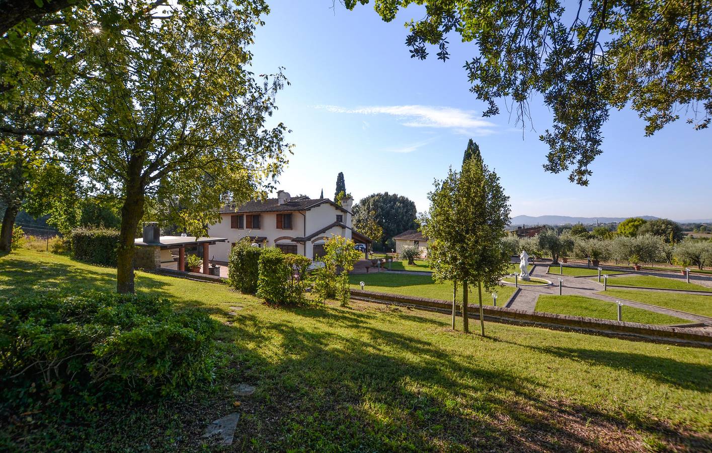 Cosy 150sqm Apartment: Park, Garden, Pool, WiFi in Arezzo, Arezzo Province