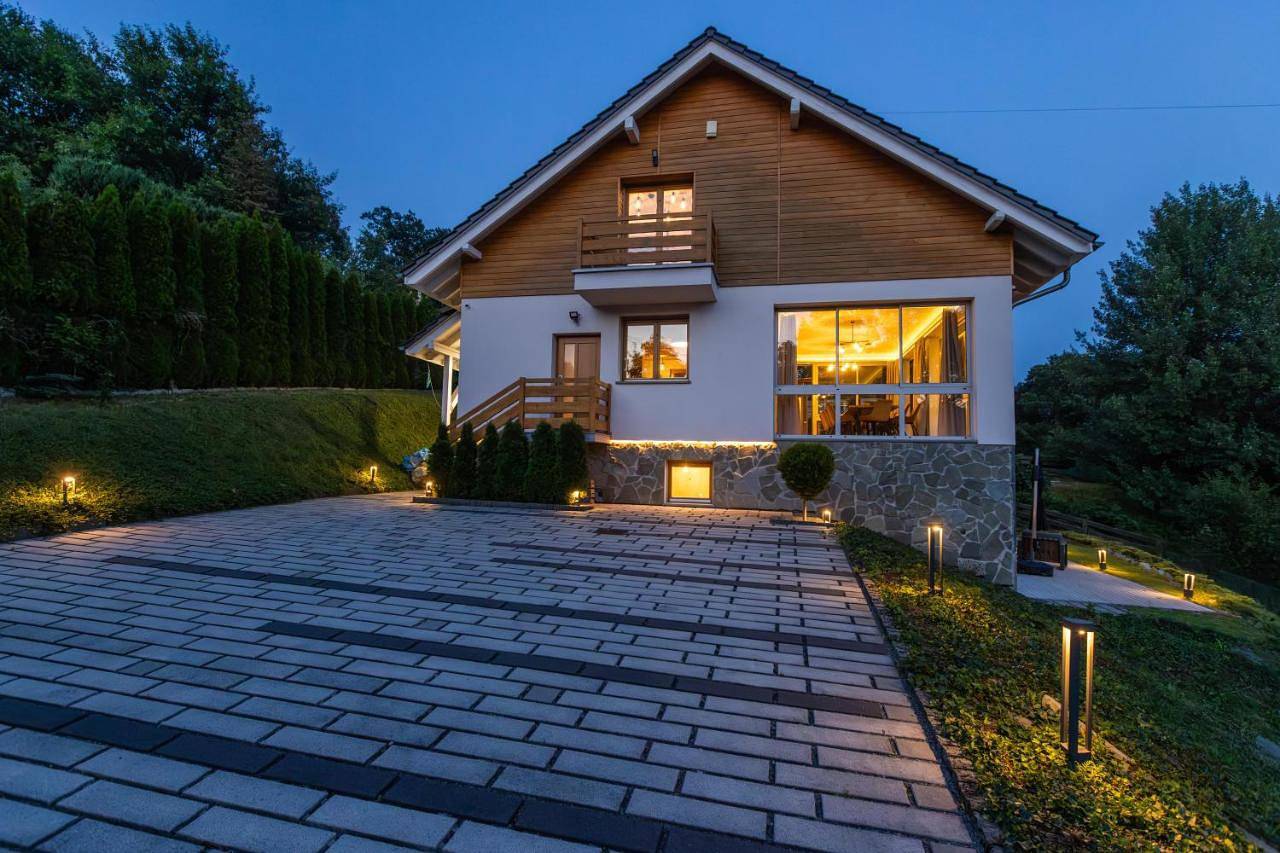 Jaworowa Hill - luksusowy dom Brenna - sauna oraz jacuzzi in Brenna, Karpaty (Polska)