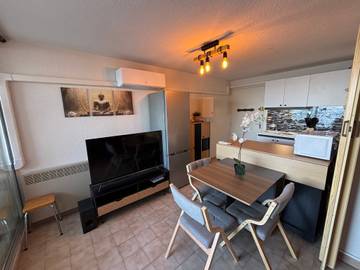 Glamping for 3 People in Balaruc-les-Bains, Hérault, Photo 2