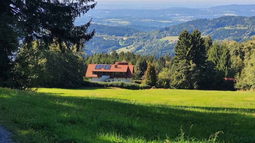 Entire apartment, Apartment 'Naturzeit' with Mountain View, Shared Garden and Wi-Fi in Haibach (Bavarian Forest), Eastern Bavaria