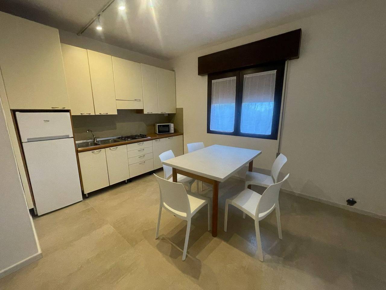 Ganze Wohnung, Residenz Jolanda Dreizimmer-Wohnung Trilo für 5 Personen in Tizè Beach, Rosolina