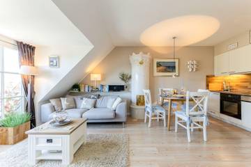 Ferienwohnung für 4 Personen, mit Sauna und Balkon sowie Pool in Keitum