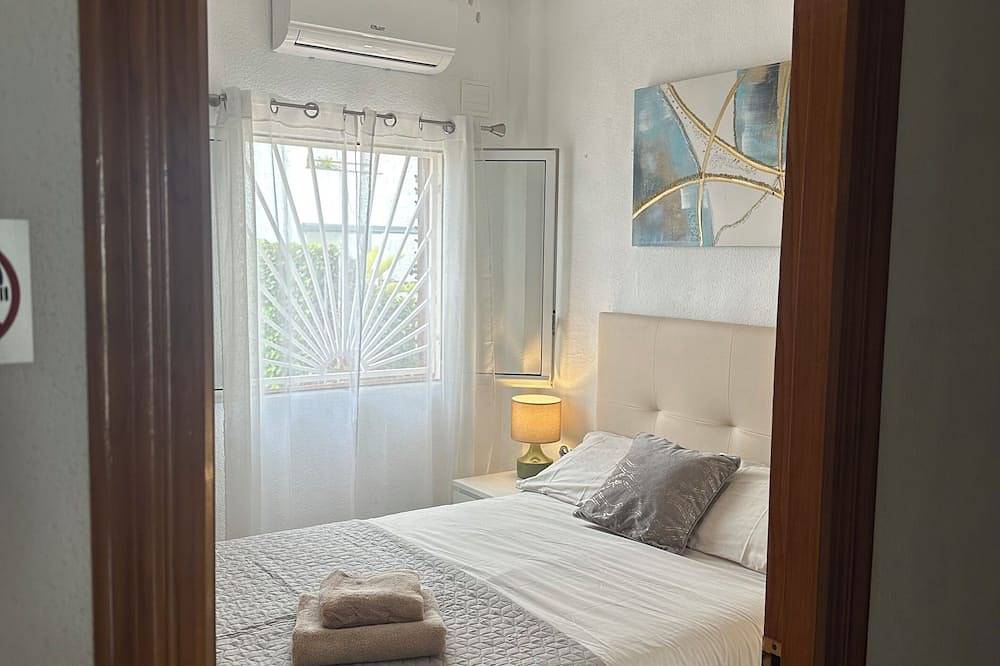 Geheel appartement, Pueblo Bravo - Cuidad Quesada<br>Mooi appartement met 2 slaapkamers, 1 badkamer en begane grond in Rojales, Costa Blanca