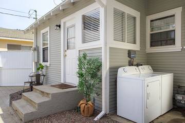 Vacation Home for 4 Guests in Los Angeles, Los Angeles County, Picture 2