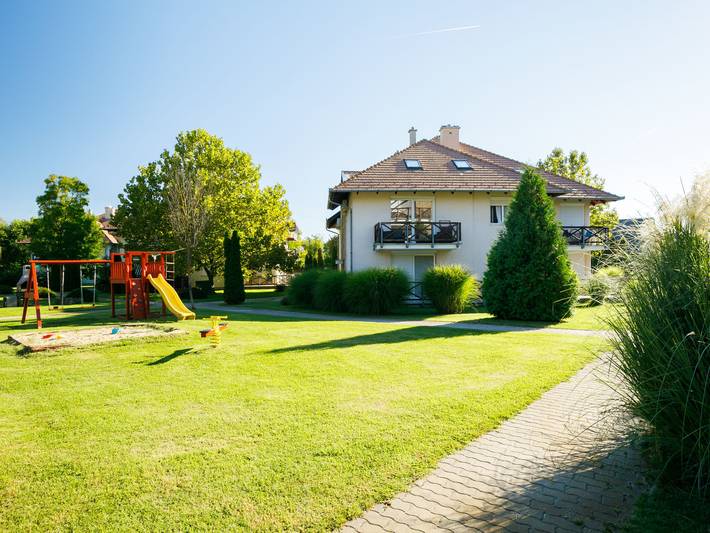 Ferienwohnung für 4 Personen, mit Balkon und Garten - 1