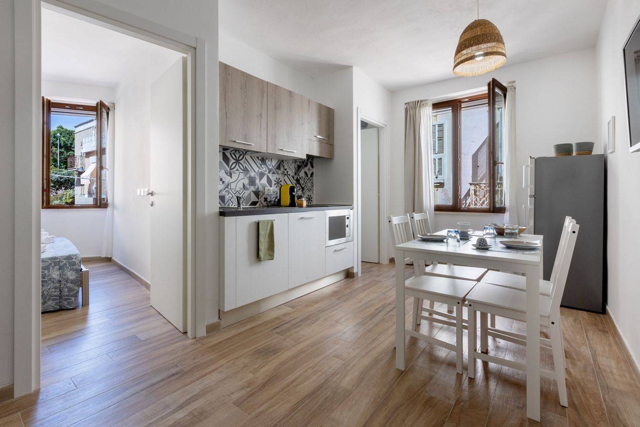 Apartamento entero, Carloforte Central Bright Apartment! in Carloforte, Provincia de Carbonia-Iglesias