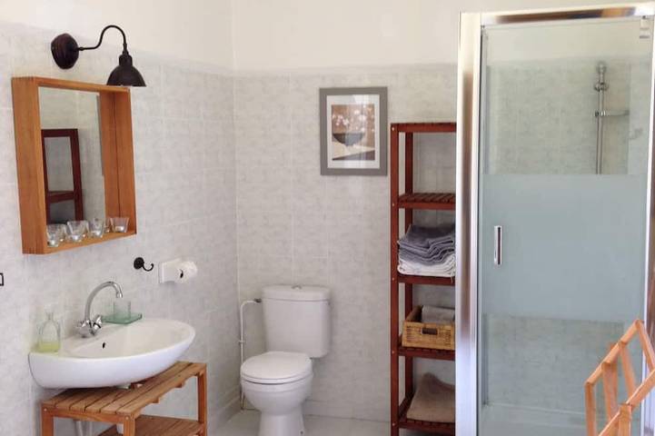 Gîte pour 4 personnes, avec terrasse et jardin dans Dentelles de Montmirail - 3