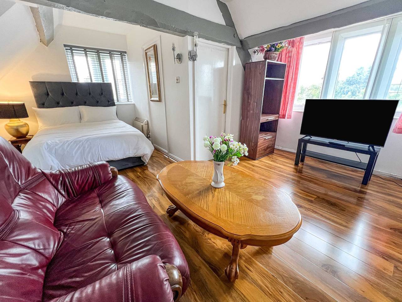 Estudio entero, Host & Stay | Apartment 6, Church Walk in Melksham, Wiltshire
