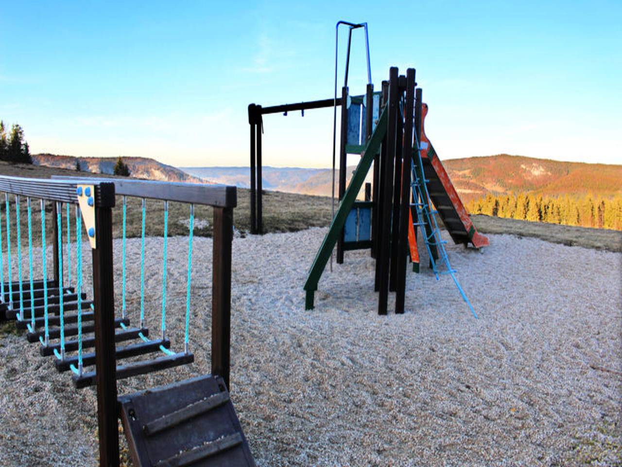 Apartamento entero, Apartamento en Jura con piscina climatizada in Prémanon, Parc naturel régional du Haut-Jura