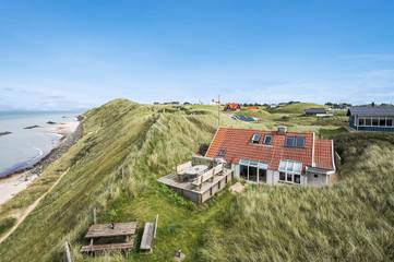 Ferienhaus mit Meerblick für 6 Personen, mit Terrasse in Dänemark an der Nordsee