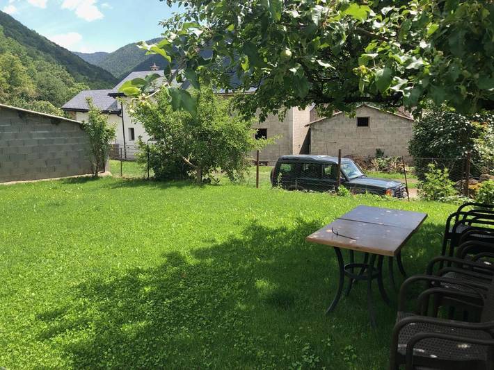 Gîte pour 6 personnes, avec jardin et vue à Broto - 4