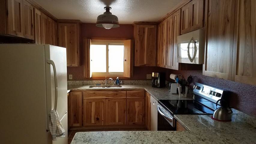 Vacation rental for 6 people, with yard in Wyoming