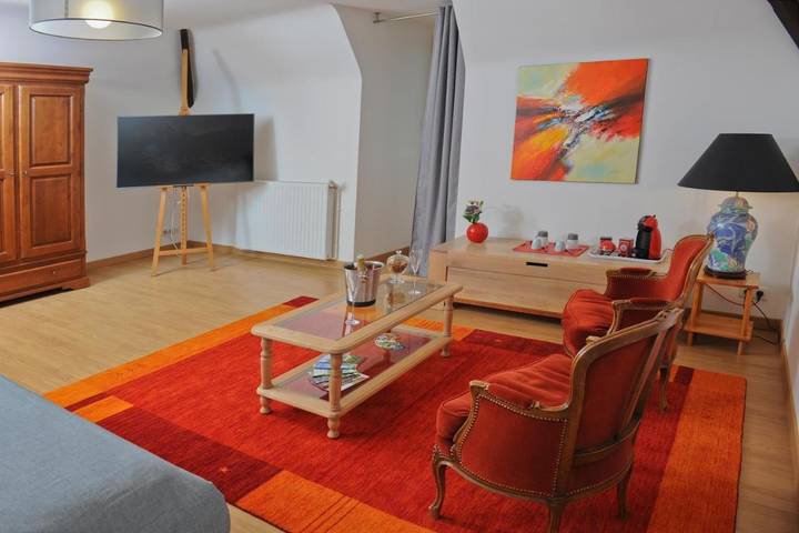 Gîte pour 2 personnes, avec vue ainsi que piscine et jardin à Saint-Vincent-de-Cosse - 2