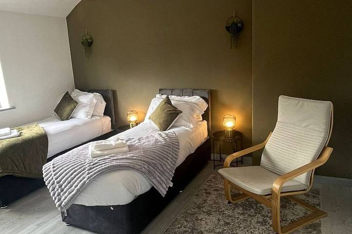 3Br Omondthorp, Private Parking, Beach & Garden. Ideal for Family & contractors in Leeds, Yorkshire del Oeste