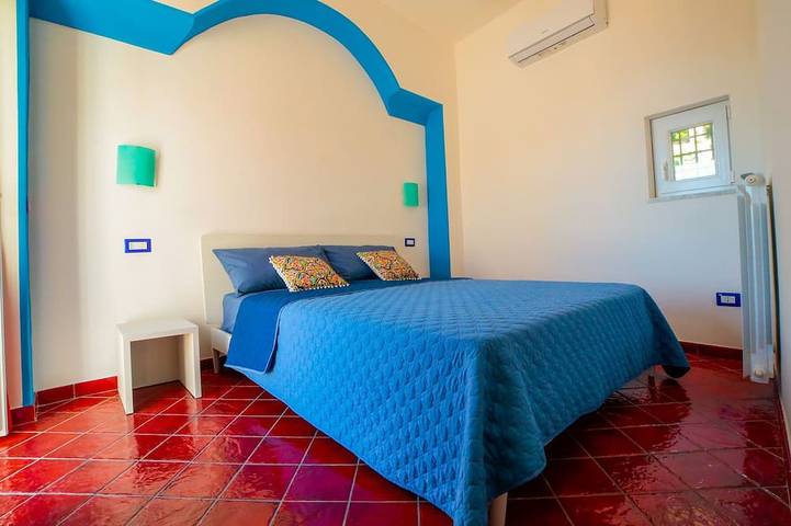 Gîte pour 3 personnes, avec balcon à Scala - 2