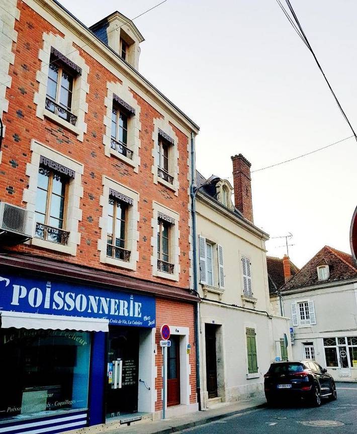 Gîte pour 6 personnes, avec balcon et jacuzzi, adapté aux familles à Lignières - 3
