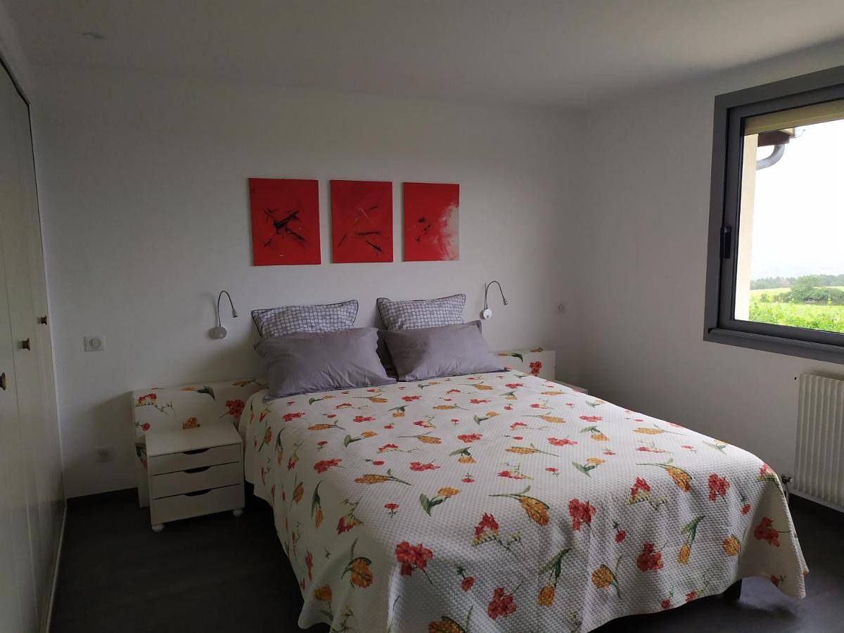 Three-Bedroom House in Châtel-Guyon, Parc naturel régional des Volcans d'Auvergne