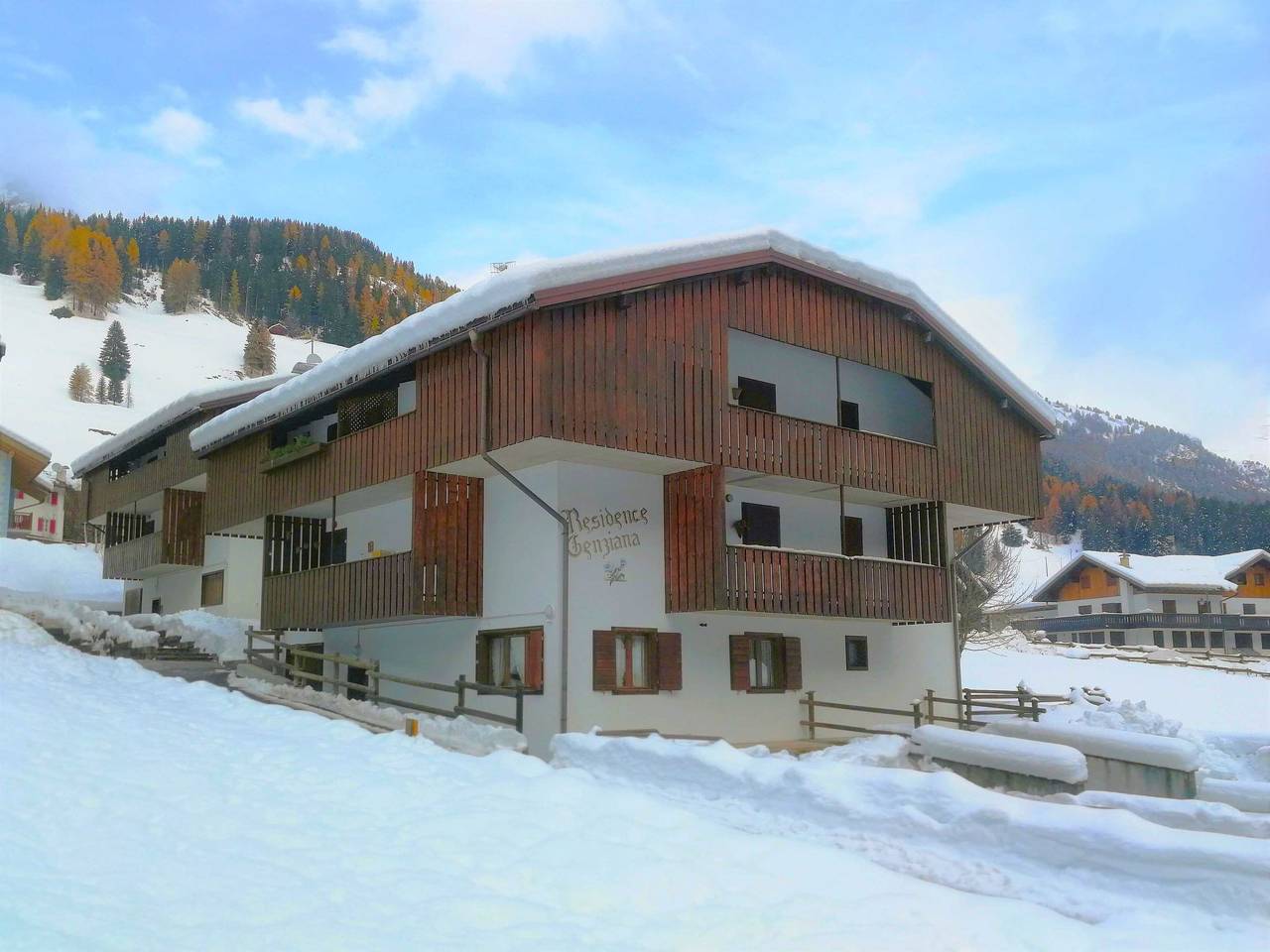 Ganze Wohnung, Apt 3 in Penia, Canazei