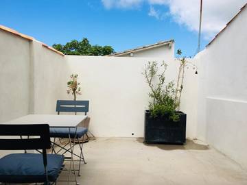 Gîte pour 2 personnes, avec vue et balcon à La Brée-les-Bains