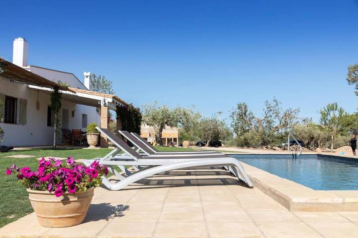 Casa rural para 9 personas, con piscina y jardín en La Ampolla - 4