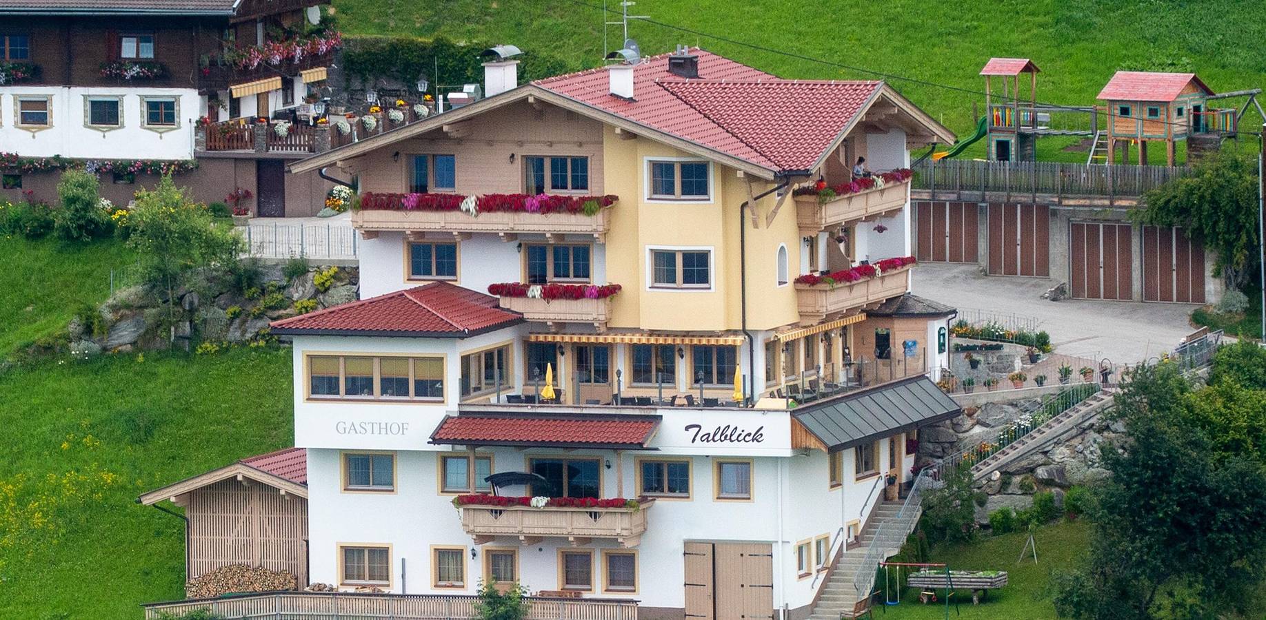 Gasthof Talblick in Aschau im Zillertal, Tiroler Unterland