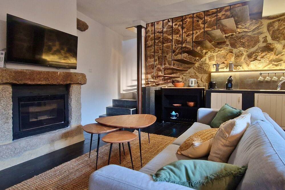 Yourhouse O Canton villa in Muíños, Ourense Region