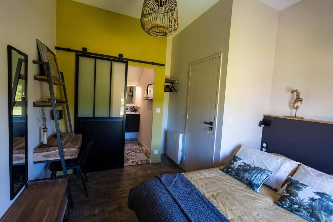 Family Suite in Milizac-Guipronvel, Région de Brest
