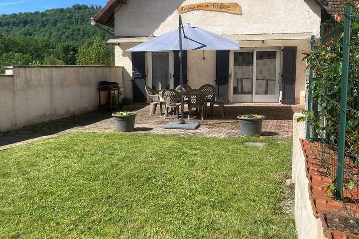 Gîte pour 6 personnes, avec Terrasse et Jardin