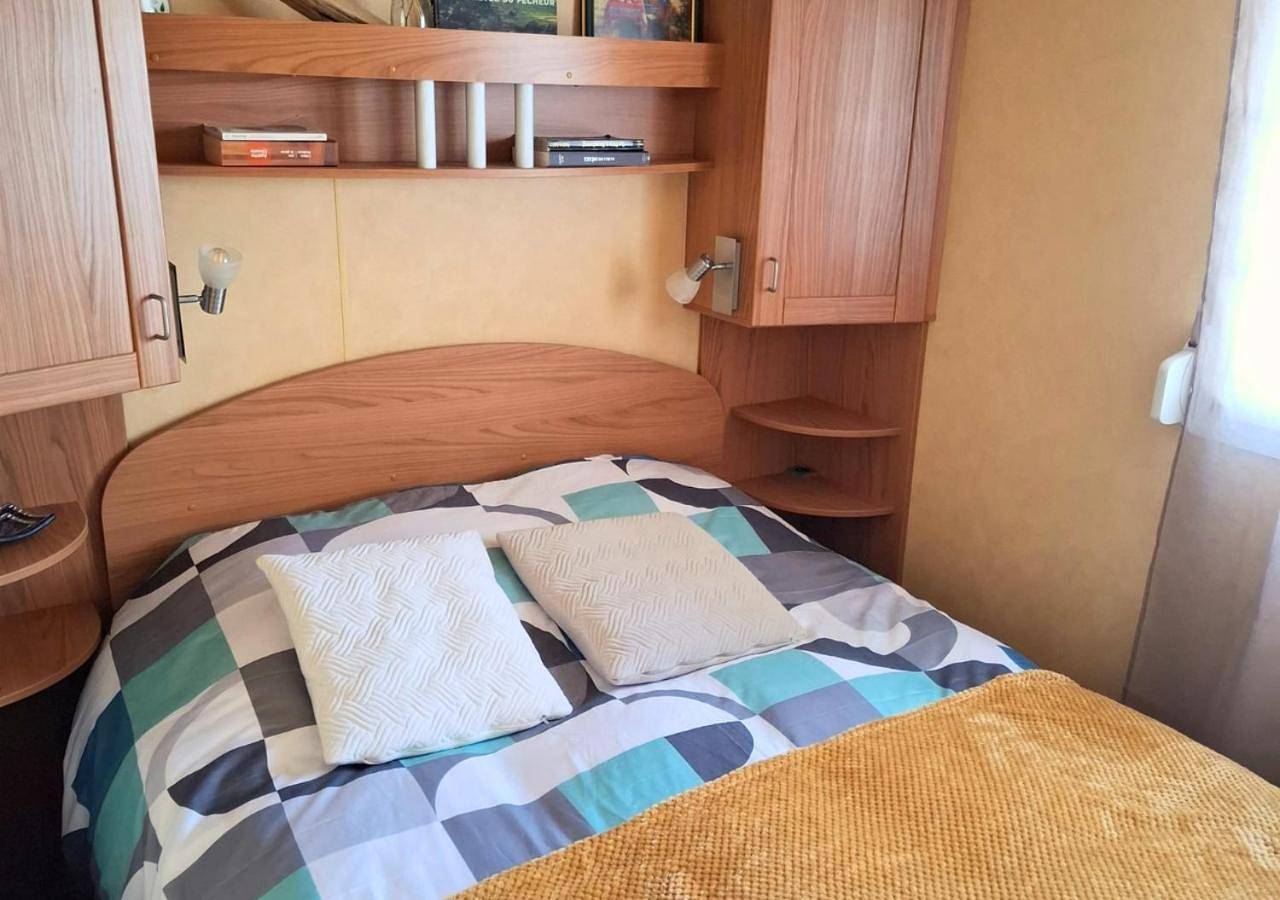 Mobil-Home 4 personnes proche des plages in Saint-Georges-de-Didonne, Côte de Beauté