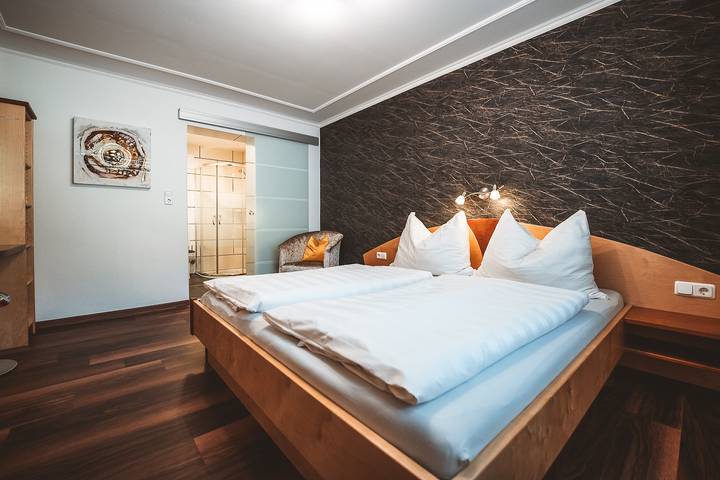 Geheel vakantieappartement, Vakantieappartement voor 8 personen met tuin in Saalbach, Saalbach-Hinterglemm