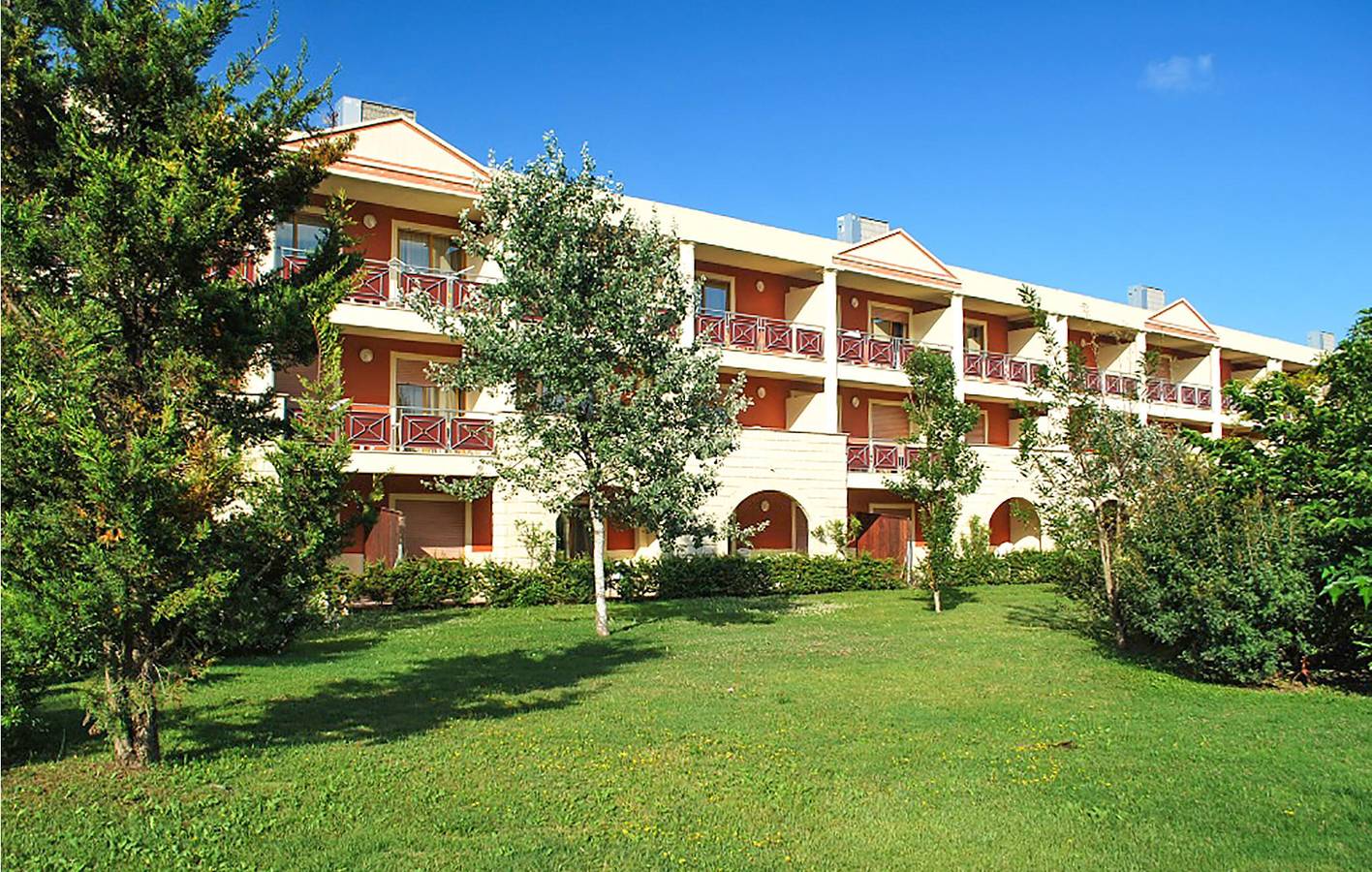 Ganze Ferienwohnung, Ferienwohnung für 5 Personen mit Pool in Nova Siri, Golf von Tarent